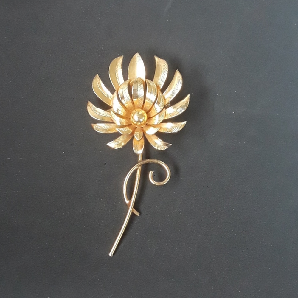 Golden Flower Brooch